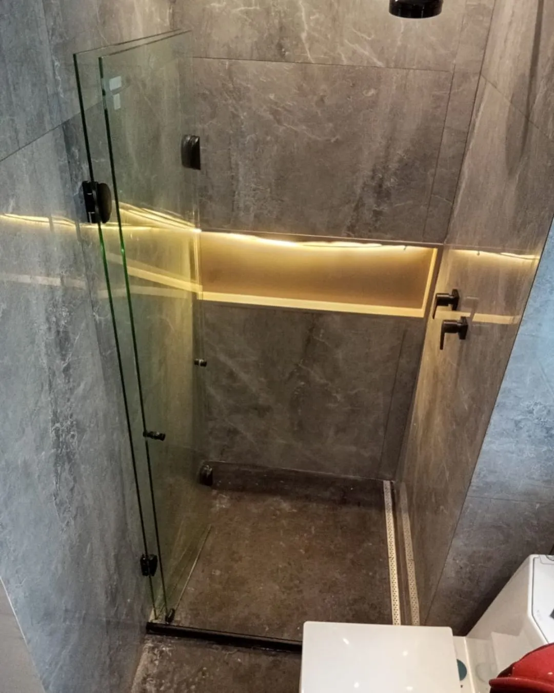 Projeto de box de vidro para banheiro